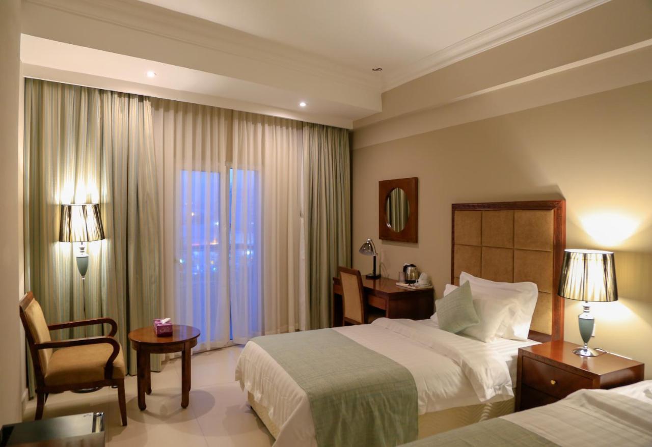Muscat Inn Hotel Экстерьер фото
