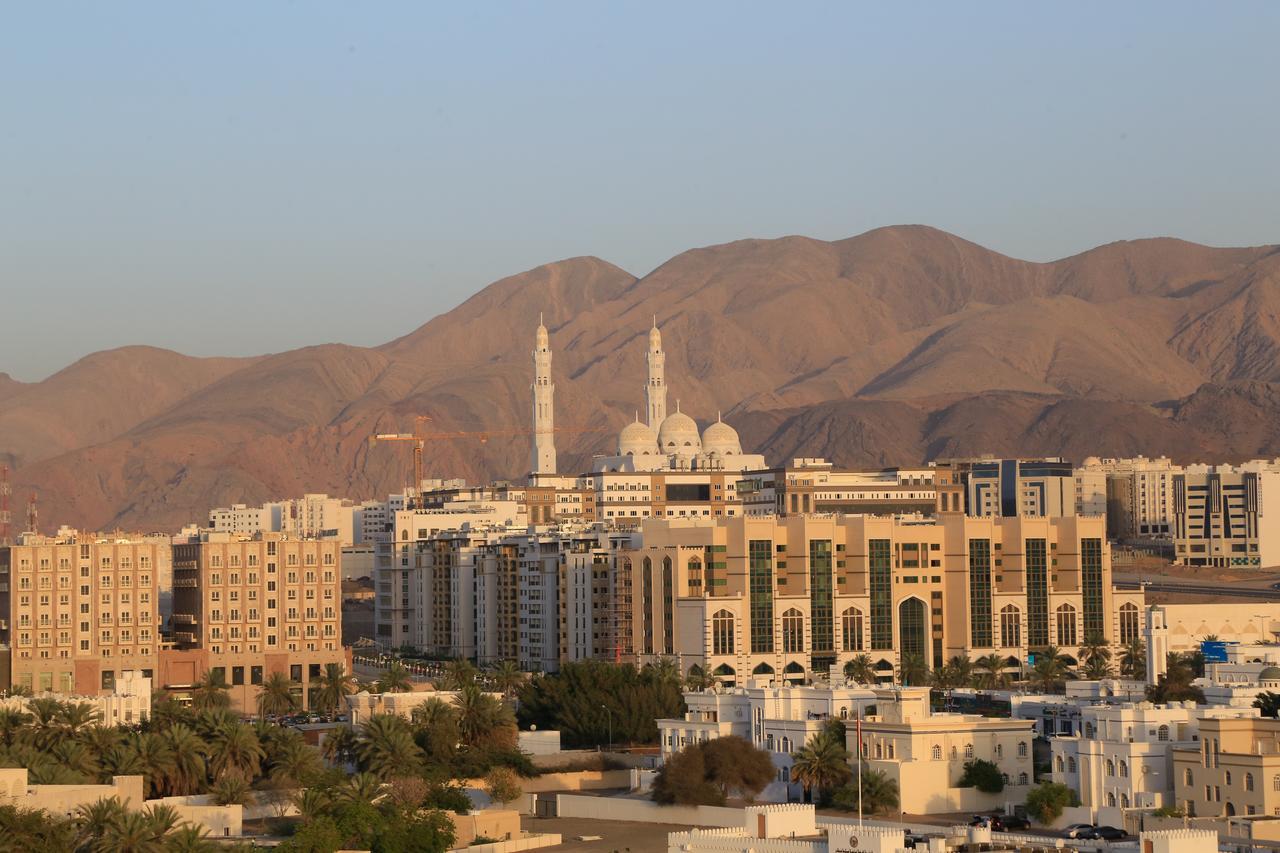 Muscat Inn Hotel Экстерьер фото