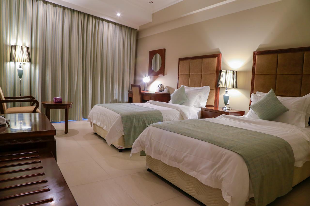 Muscat Inn Hotel Экстерьер фото
